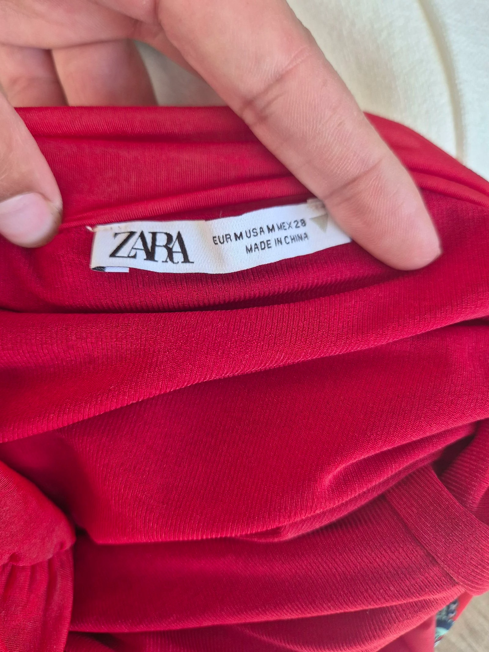 Vestido bustier Zara vermelho drapeado midi justo efeito esculpido noite coquetel cerimônia – Tamanho M 38 – photo 5